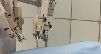 Laparosopic/Da Vinci robot assisted Scrocolpopexy/cervicopexy
